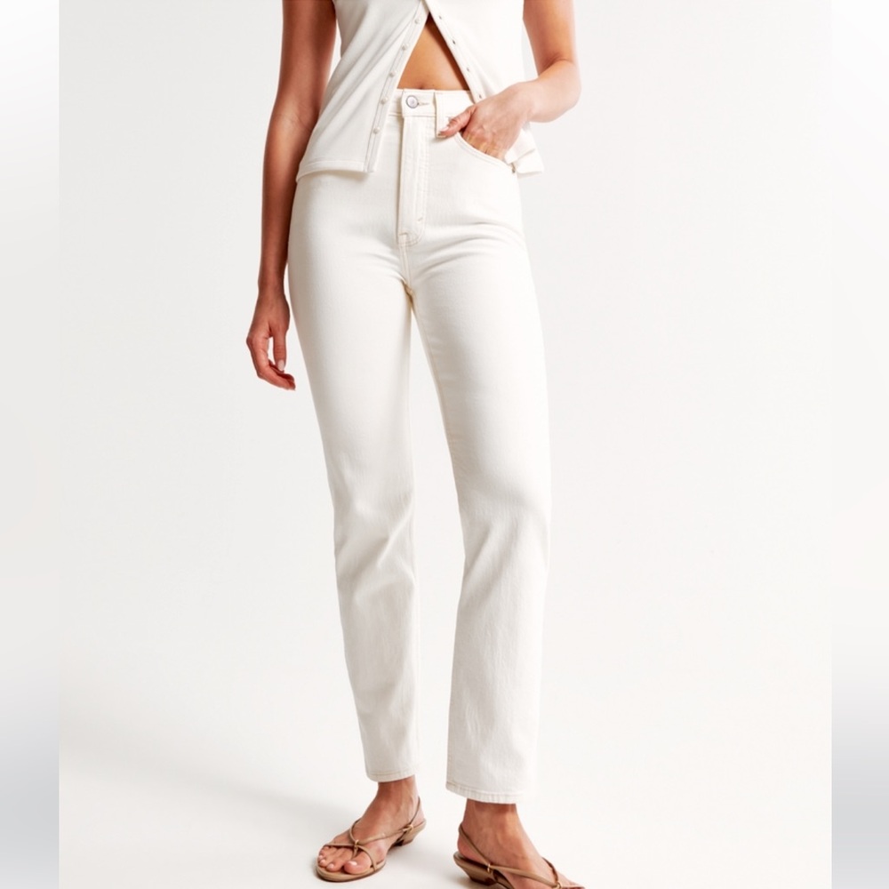 Abercrombie The Ankle Straight Ultra High Rise Jeans, Cream, Size 25 (0)